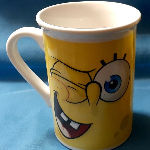 TWO!! SpongeBob SquarePants Collector Mugs - 2016 Viacom/Frankford Candy LLC - Picture 3 of 7